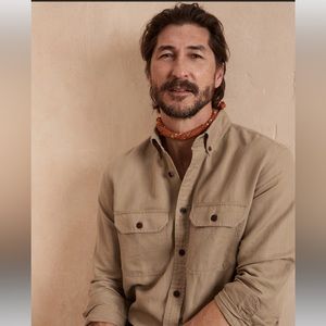 Banana Republic Heritage Expedition Shirt NEVER WORN